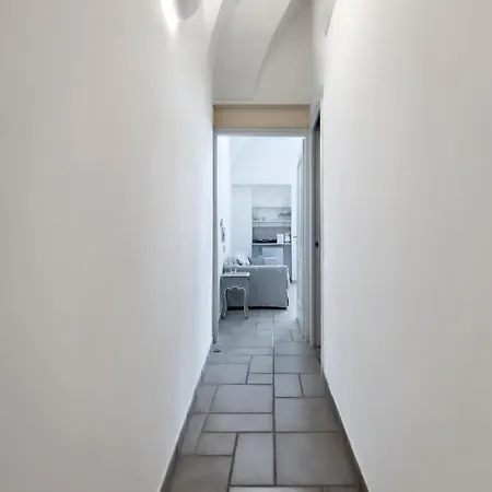 Antoglietta 19 & - Selection * Lecce